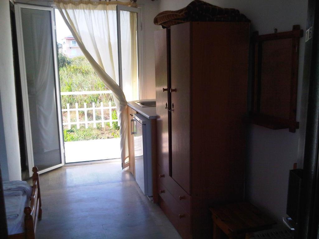 Virginia'S Beachfront Apartments カボス 部屋 写真